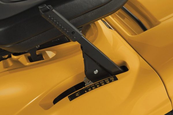 Stiga - Petrol Ride On Estate 7102 W - Image 3