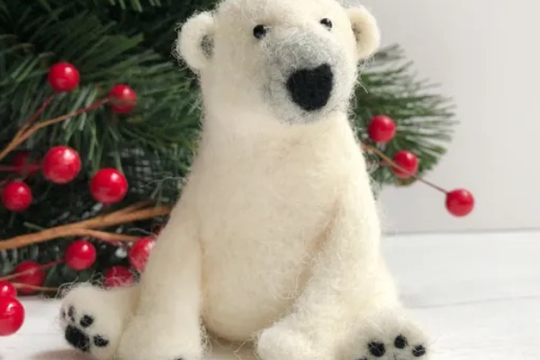 Felt polar bear