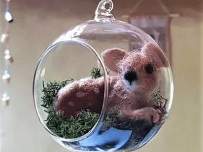 Felt fawn in bauble